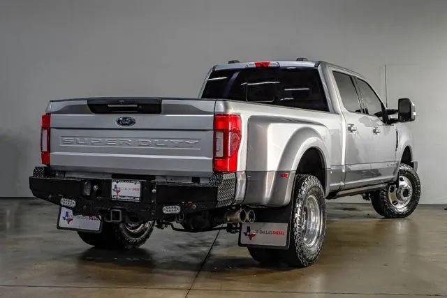 2022 Ford F-350 LARIAT