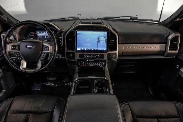 2022 Ford F-350 LARIAT