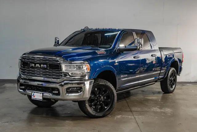 2022 Ram 3500 Limited Mega Cab 4x4 6'4" Box