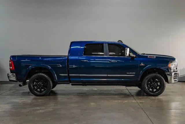 2022 Ram 3500 Limited Mega Cab 4x4 6'4" Box
