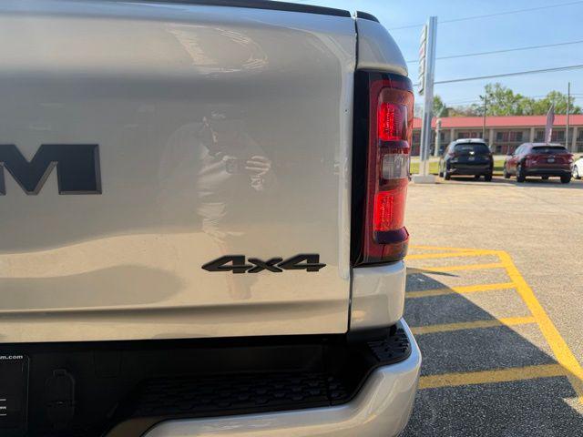2026 Ram 1500 Big Horn Crew Cab 4x4 5'7" Box