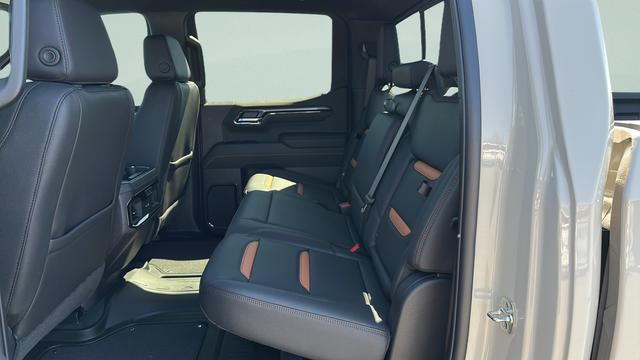 2026 GMC Sierra 1500 Crew Cab, Short Bed, AT4, 4WD