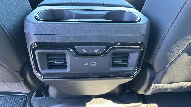 2026 GMC Sierra 1500 Crew Cab, Short Bed, AT4, 4WD