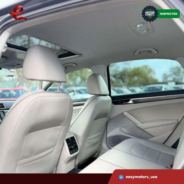 2017 Volkswagen Passat 1.8T SE