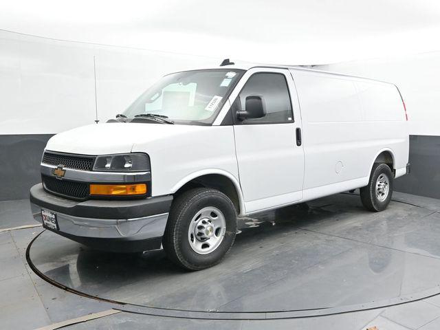 2026 Chevrolet Express Cargo Van 2500 Regular Wheelbase, WT, RWD