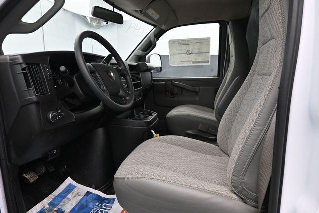 2026 Chevrolet Express Cargo Van 2500 Regular Wheelbase, WT, RWD