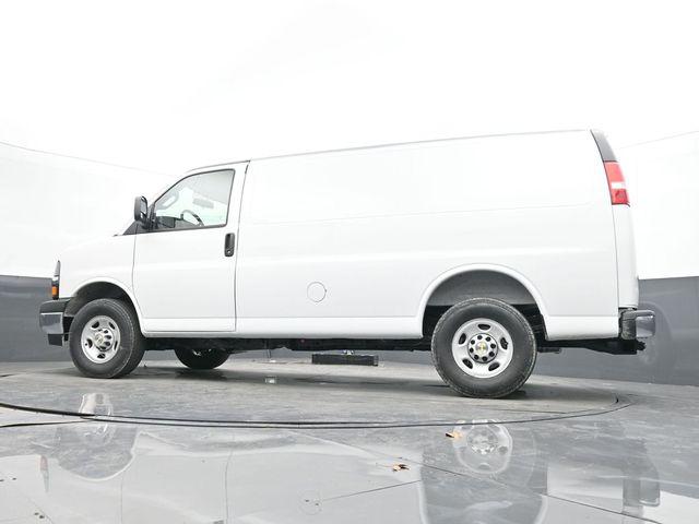 2026 Chevrolet Express Cargo Van 2500 Regular Wheelbase, WT, RWD