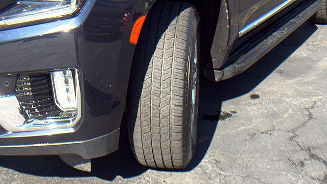 2024 GMC Yukon XL 4WD SLT