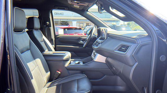 2024 GMC Yukon XL 4WD SLT