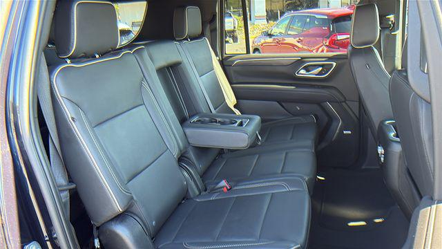 2024 GMC Yukon XL 4WD SLT