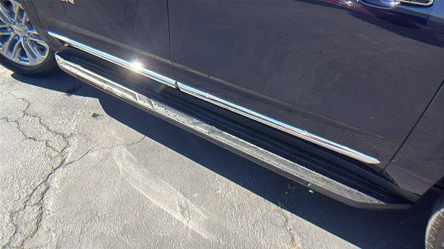 2024 GMC Yukon XL 4WD SLT