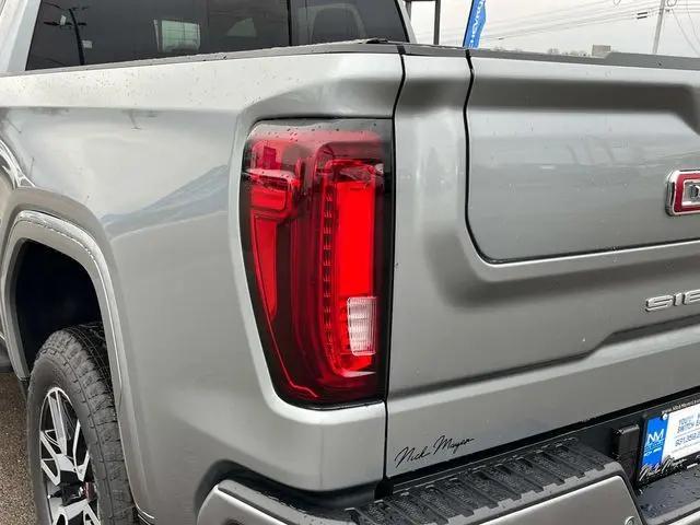 2026 GMC Sierra 1500 Crew Cab, Short Bed, AT4, 4WD