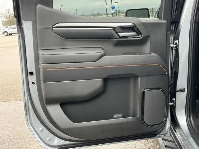 2026 GMC Sierra 1500 Crew Cab, Short Bed, AT4, 4WD