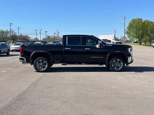 2025 GMC Sierra 2500HD 4WD Crew Cab Standard Bed SLT