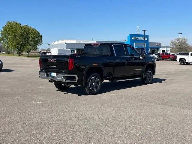 2025 GMC Sierra 2500HD 4WD Crew Cab Standard Bed SLT