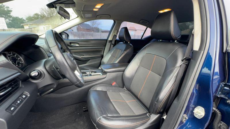 2021 Nissan Altima SR FWD