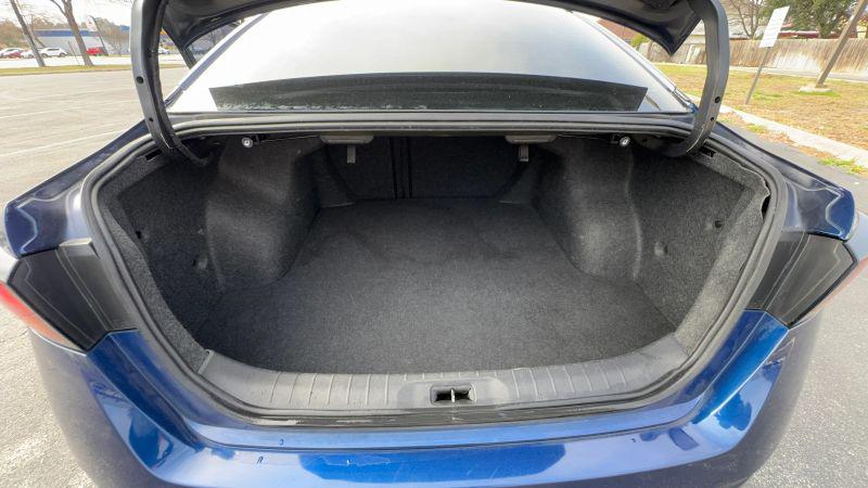 2021 Nissan Altima SR FWD