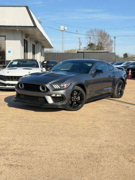 2016 Ford Mustang V6