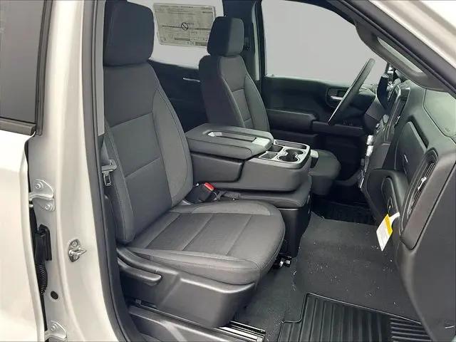 2026 GMC Sierra 1500 Crew Cab, Short Bed, Pro, 4WD