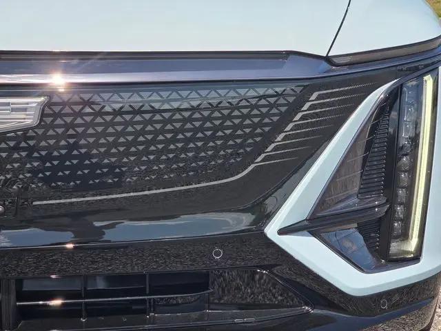 2026 Cadillac iQ Sport AWD