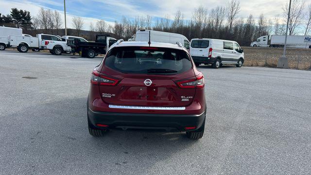 2022 Nissan Rogue Sport SL AWD Xtronic CVT