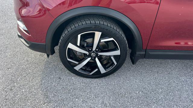 2022 Nissan Rogue Sport SL AWD Xtronic CVT