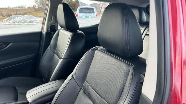 2022 Nissan Rogue Sport SL AWD Xtronic CVT