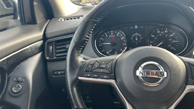 2022 Nissan Rogue Sport SL AWD Xtronic CVT