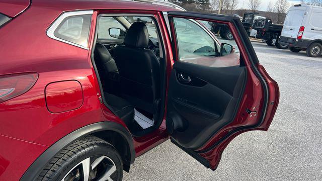 2022 Nissan Rogue Sport SL AWD Xtronic CVT