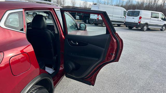 2022 Nissan Rogue Sport SL AWD Xtronic CVT