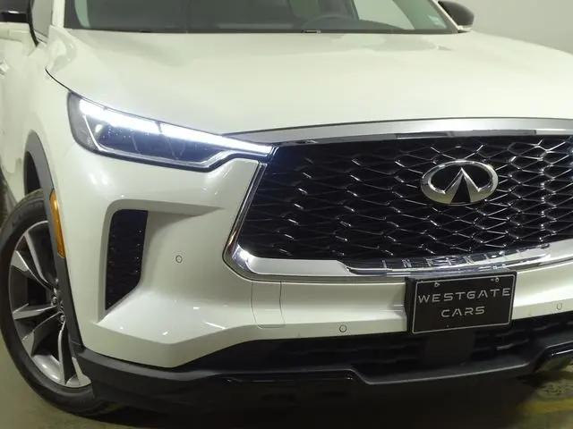 2023 INFINITI QX60 LUXE AWD