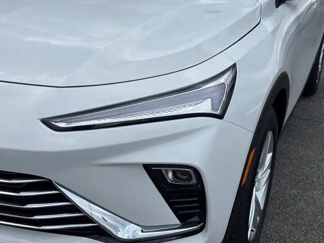2026 Buick NV Preferred FWD