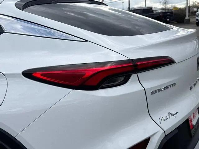 2026 Buick NV Preferred FWD