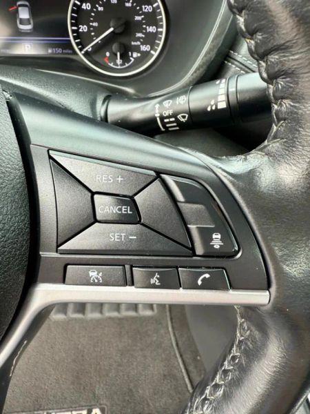 2021 Nissan Sentra SV Xtronic CVT