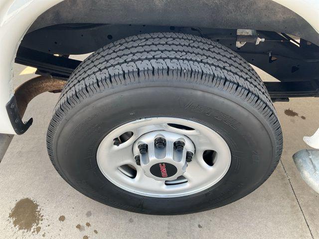 2024 GMC Savana Cargo RWD 2500 Regular Wheelbase Work Van