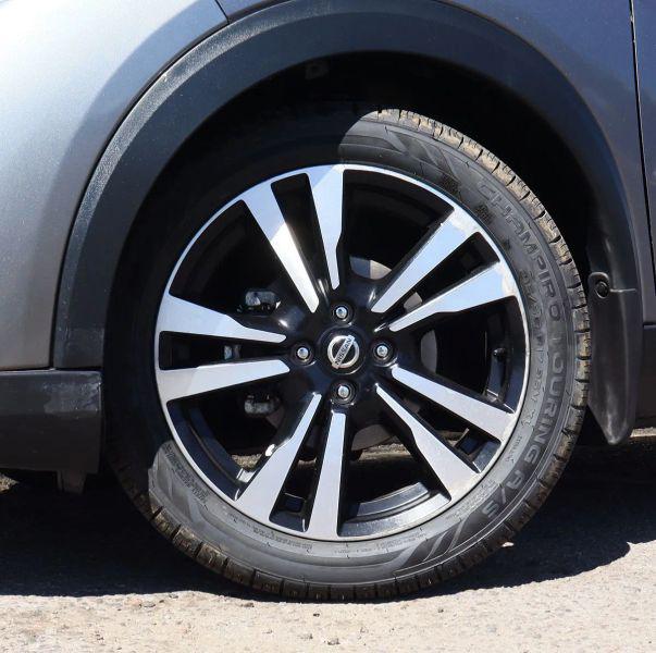 2020 Nissan Kicks SV Xtronic CVT