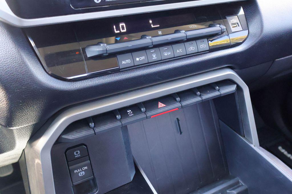 2023 Toyota Tundra SR5 - Photo 15
