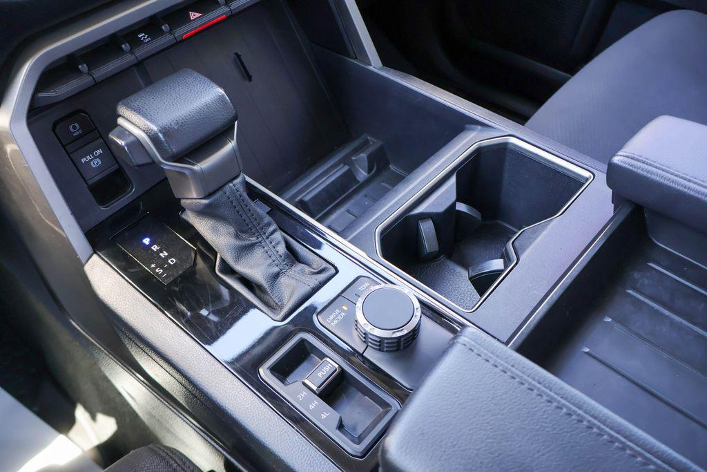 2023 Toyota Tundra SR5 - Photo 16