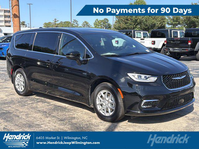 2026 Chrysler Pacifica Select for sale in Wilmington, NC