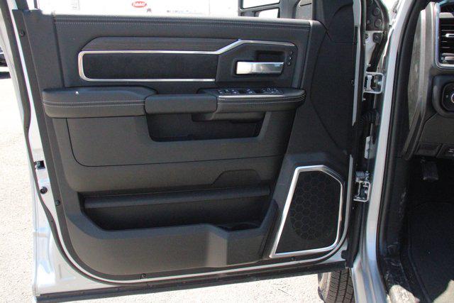 2026 Ram 3500 Laramie Mega Cab 4x4 6'4" Box