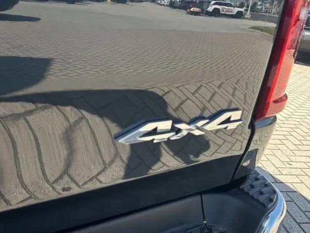 2026 Ram 1500 Limited Longhorn Crew Cab 4x4 5'7" Box