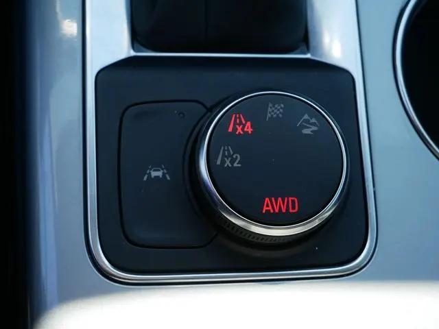 2023 Chevrolet Blazer AWD 2LT