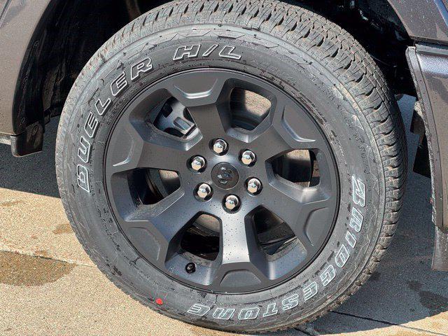 2026 Ram 1500 Big Horn Crew Cab 4x4 57 Box