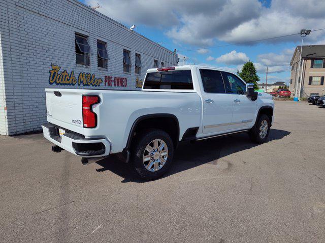 2026 Chevrolet Silverado 2500HD Crew Cab, Standard Bed, High Country, 4WD