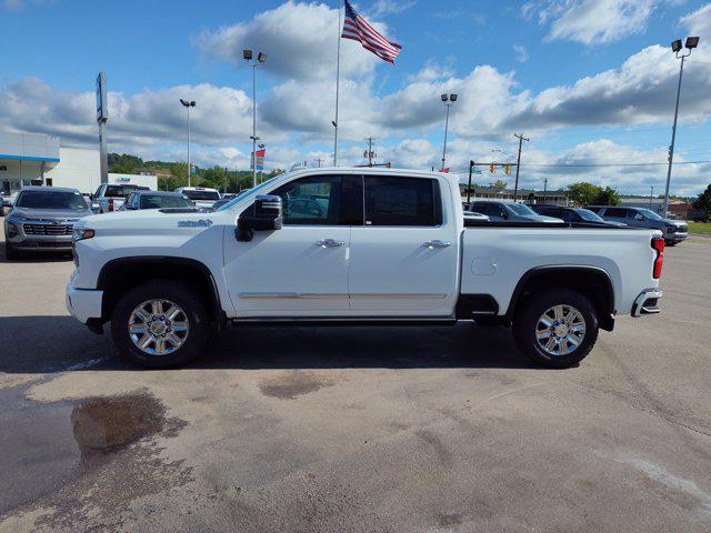 2026 Chevrolet Silverado 2500HD Crew Cab, Standard Bed, High Country, 4WD