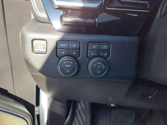 2026 Chevrolet Silverado 2500HD Crew Cab, Standard Bed, High Country, 4WD