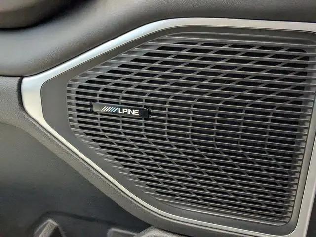 2026 Jeep Grand Wagoneer 4x2