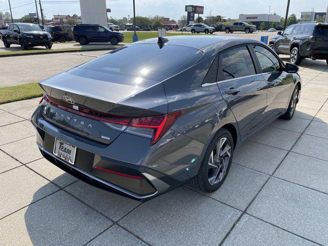 2025 Hyundai Elantra Hybrid Limited