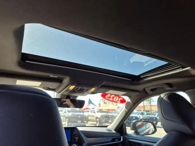 2025 Toyota Highlander XSE