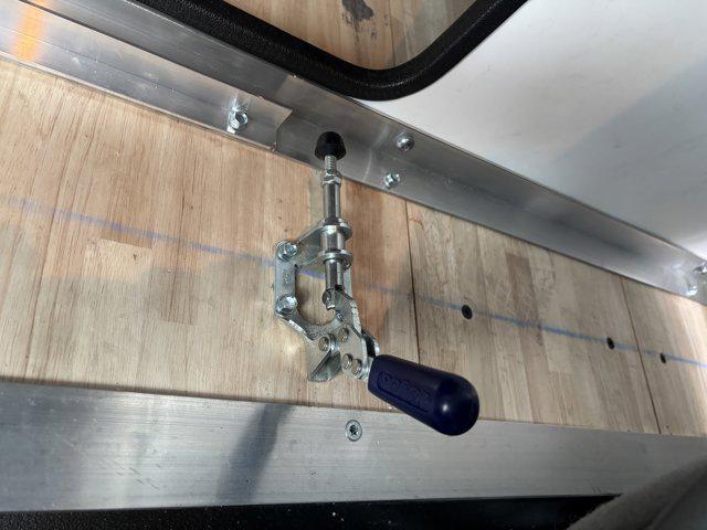 2026 Ford E-350 Cutaway Box Dry Freight